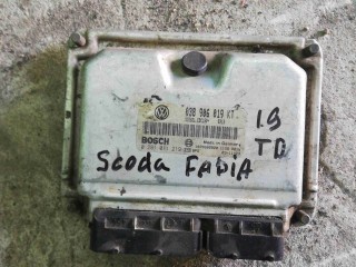 Блок управления двигателем (ЭБУ)), ориг. номер 038906019KT, Skoda Fabia 1 1999-2004