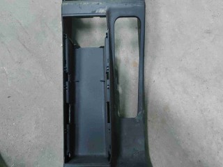 Консоль салона(кулисная часть), ориг. номер 51168213680, BMW 3 E46 1997-2003