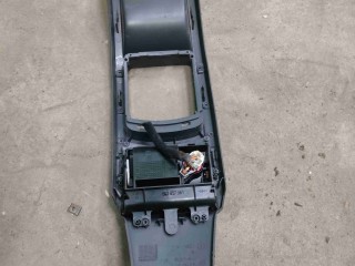 Консоль салона(кулисная часть), ориг. номер 6Q1863241S, Volkswagen Polo 4 2001-2005