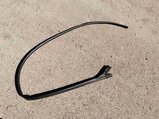 Резинка уплотнительная, Nissan Almera N15 1995-1998