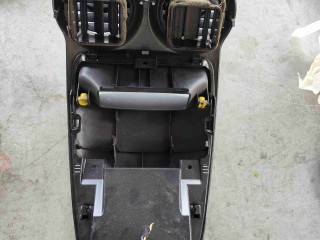 Накладка декоративная центральной консоли, ориг. номер 13205164, Opel Corsa D 2006-2011