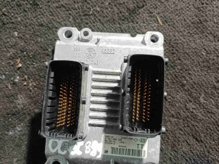 Блок управления двигателем (ЭБУ)), ориг. номер 0261208255, Opel Corsa D 2006-2011