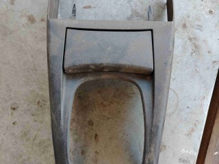 Консоль салона(кулисная часть), ориг. номер 3B1863241, Volkswagen Passat B5 1996-2001