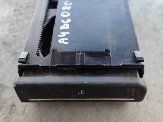 Подстаканник, ориг. номер 8E1852534, Audi A4 B6 2000-2006