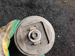 Подушка крепления двигателя, ориг. номер 8E0199382B, Audi A4 B6 2000-2006