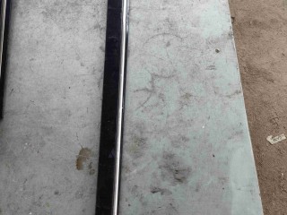 Молдинг двери передней правой, ориг. номер A1696983662, Mercedes B W245 2005-2008