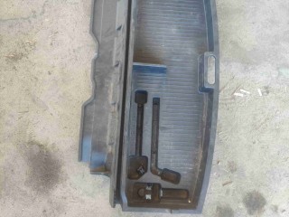 Полка багажника, ориг. номер C235688MX, Mazda 5 2002-2009