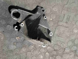 Кронштейн КПП, ориг. номер 8D0399114S, Audi A4 B5 1999-2001