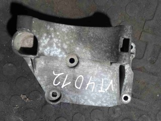 Кронштейн генератора Volkswagen Transporter T4 1990-2003, 1.9 л, дизель, 028903143AD