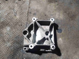 Кронштейн компрессора кондиционера, Peugeot 206 2002-2009