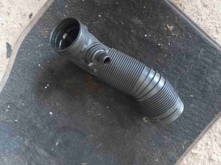 Патрубок воздушного фильтра Volkswagen Golf 4 1997-2006, 1J0129684