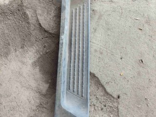 Накладка на порог, ориг. номер 7H0863725A, Volkswagen Transporter T5 2002-2009