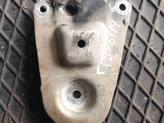 Кронштейн, ориг. номер 8D0399541B, Volkswagen Passat B5 1996-2001