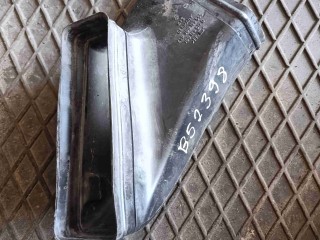 Воздухозаборник Volkswagen Passat B5 1996-2001, 3B0129617D