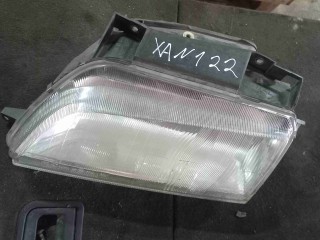 Фара левая, ориг. номер 88205035G, Citroen Xantia 1992-1998