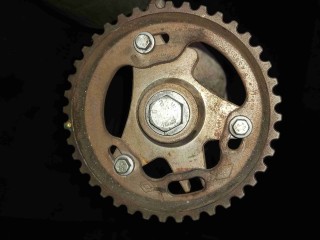 Распредвал, ориг. номер 585577, Renault Scenic 2 2006-2009