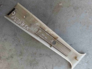 Обшивка стойки центральной правой Volkswagen Sharan 1 1995-2000, левый руль, 7M0867244E
