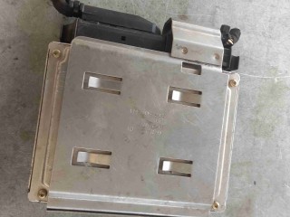 Блок управления двигателем (ЭБУ)) Audi A4 B6 2000-2006, 8E0909557E
