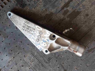 Кронштейн двигателя, ориг. номер 8E0199343H, Audi A4 B6 2000-2006