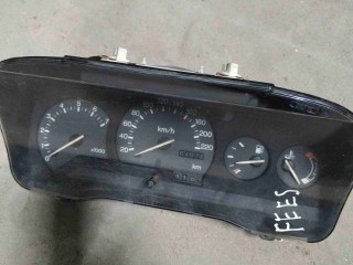 Щиток приборов (приборная панель) Ford Escort 5 1991-1996, универсал, левый руль