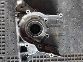 Крышка двигателя передняя Audi A4 B6 2000-2006, 2.0 л, бензин, 06B103153A