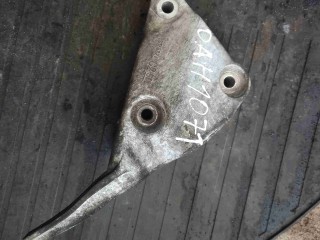 Кронштейн двигателя Opel astra H 2006-2014, 1.7 л, дизель, 13365327