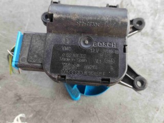 Моторчик заслонки печки Audi A4 B6 2000-2006, 8E1820511