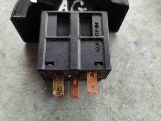 Кнопка аварийной сигнализации (аварийки) Opel astra G 1998-2009, 09131728