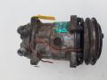 компрессор кондиционера Mitsubishi Pajero 3 поколение 1999г. - фото №2