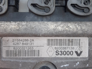 блок управления двигателем, ориг. номер 8200387138, Renault Megane 2 поколение 2002-2006