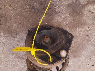 стойка амортизатора передняя левая, Renault Scenic 2 поколение 2003-2006