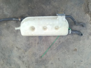 бачок расширительный, Toyota Avensis 2 поколение T250 2003-2006