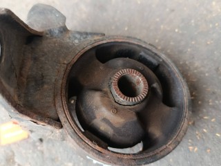 подушка крепления двигателя, Hyundai Trajet 1 поколение [рестайлинг] 2004-2008