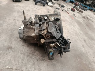 МКПП, ориг. номер 20DM09, Peugeot 406 1 поколение [рестайлинг] 1999-2004