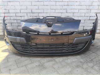 бампер передний Renault Megane 3 поколение 2008-2014