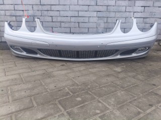бампер передний Mercedes-Benz E W211