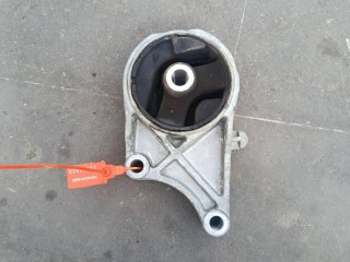подушка крепления двигателя передняя Opel Vectra C 2002-2005, 1.9 л