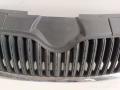 5J0853668A Решетка радиатора Skoda Fabia 2 2008г. - фото №4