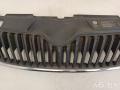 5J0853668C Решетка радиатора Skoda Fabia 2 restailing 2012г. - фото №3