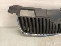 5J0853668A Решетка радиатора Skoda Roomster 1 2008г. - фото №2