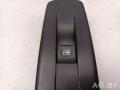 809600018R Кнопка стеклоподъемника переднего правого Renault Scenic 3 2013г. - фото №2