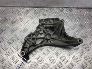 Кронштейн двигателя, ориг. номер 03L199207, Volkswagen Passat 2005-2010
