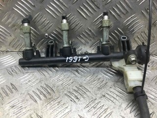Топливная рампа, ориг. номер 238140Q010A, Toyota Aygo 2008-2012