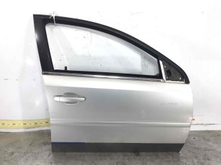 Дверь передняя правая Opel Signum 2003-2005