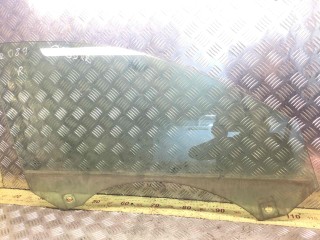 Стекло двери передней правой Audi A6 2004-2008