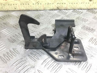 Крюк капота, Volkswagen Polo 2001-2005