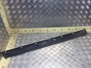 Молдинг двери передней правой, ориг. номер 3B0854940, Volkswagen Passat 1996-2001