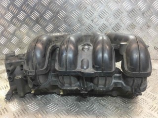 Коллектор впускной Ford Focus 2001-2005