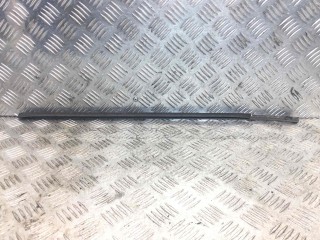 Молдинг двери задней правой, Land Rover Discovery 2004-2009