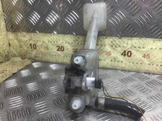 Бачок главного тормозного цилиндра, ориг. номер 460918H310, Nissan X-Trail 2004-2007